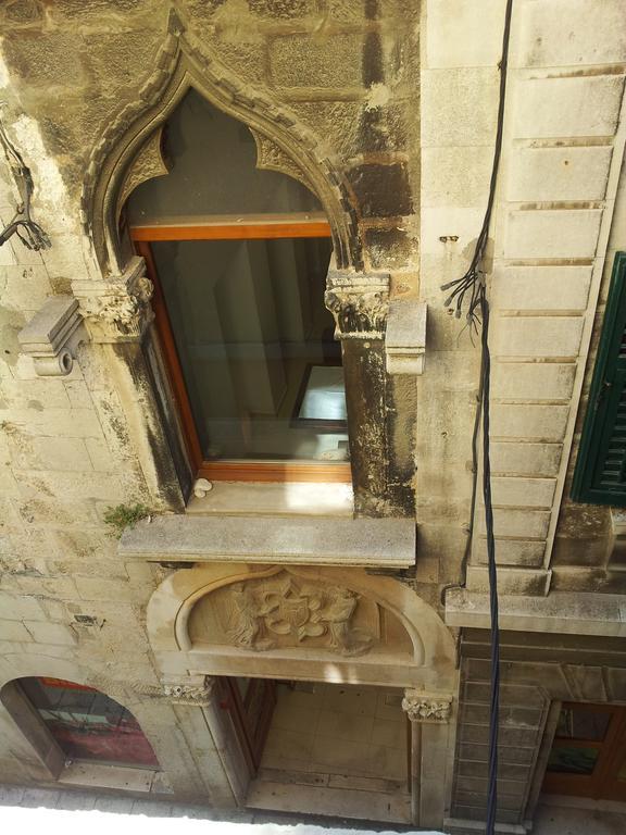 Old Town Apartment Mila Split Bilik gambar